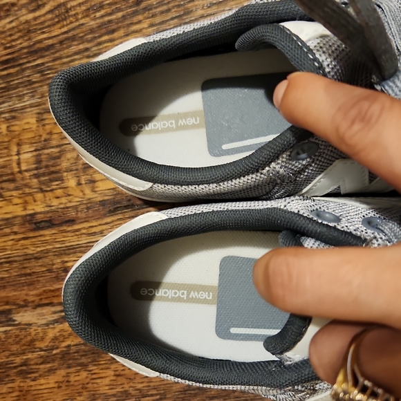 NEW BALANCE Sneakers - Picture 2 of 9